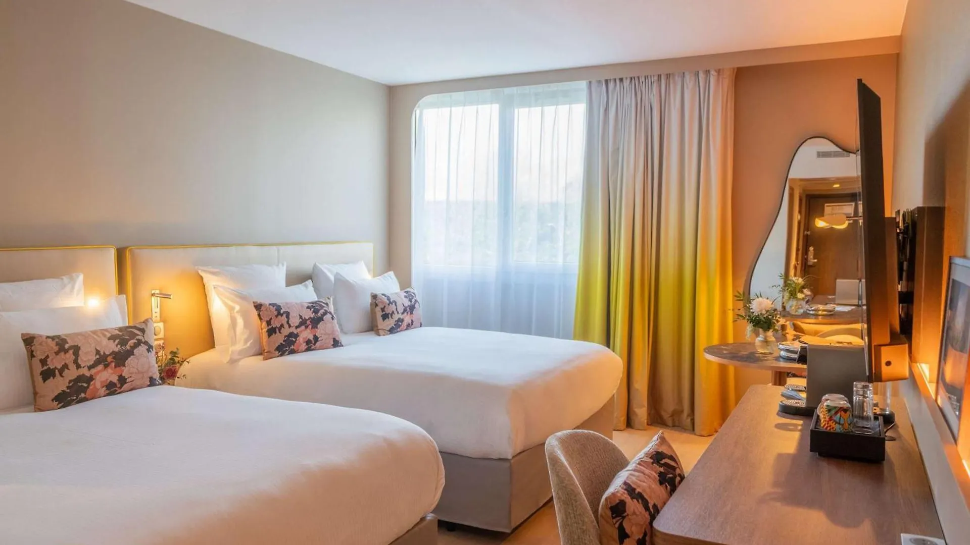 Pullman Toulouse Airport Hotel Blagnac